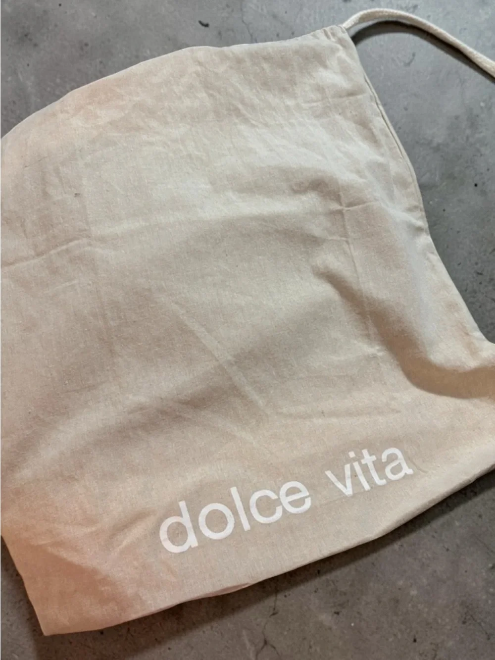 Dolce Vita Simone laptop tote